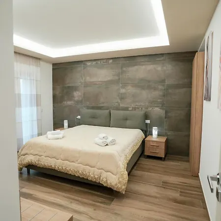 Xenia Gasthof Crotone